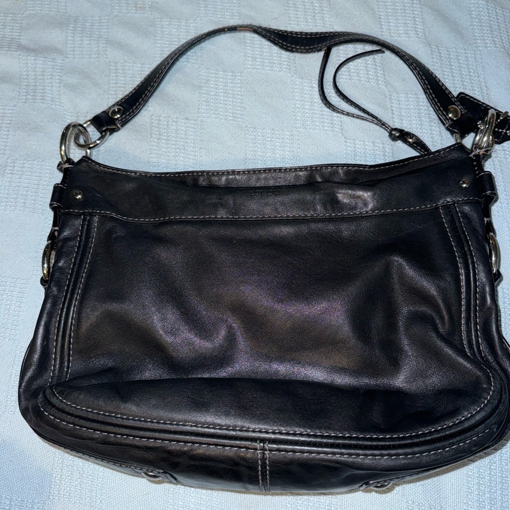 Coach leather shoulder bag No W1068-F14707
